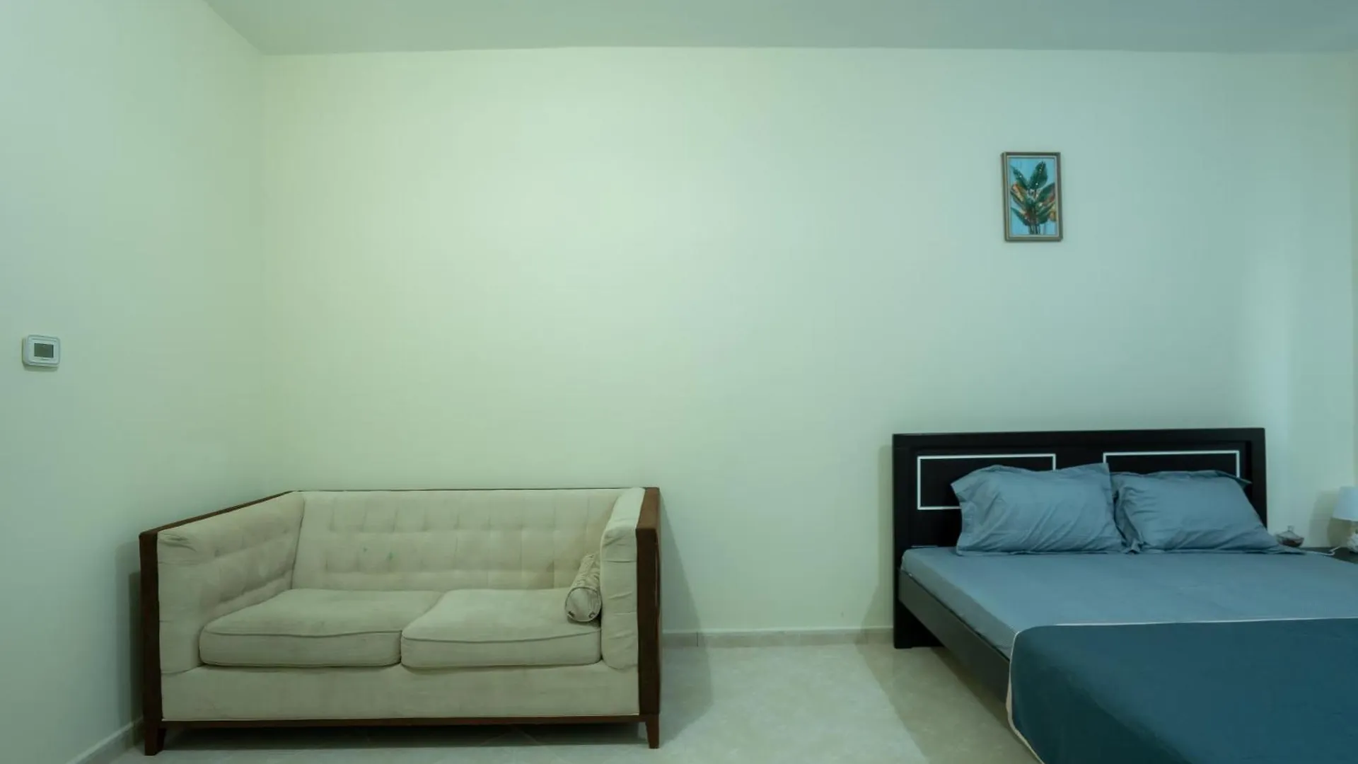 Tourist Homes Baith Al Jannah L L C - New Private Rooms - Abu Dhabi - Shabiya12 Проживание в семье