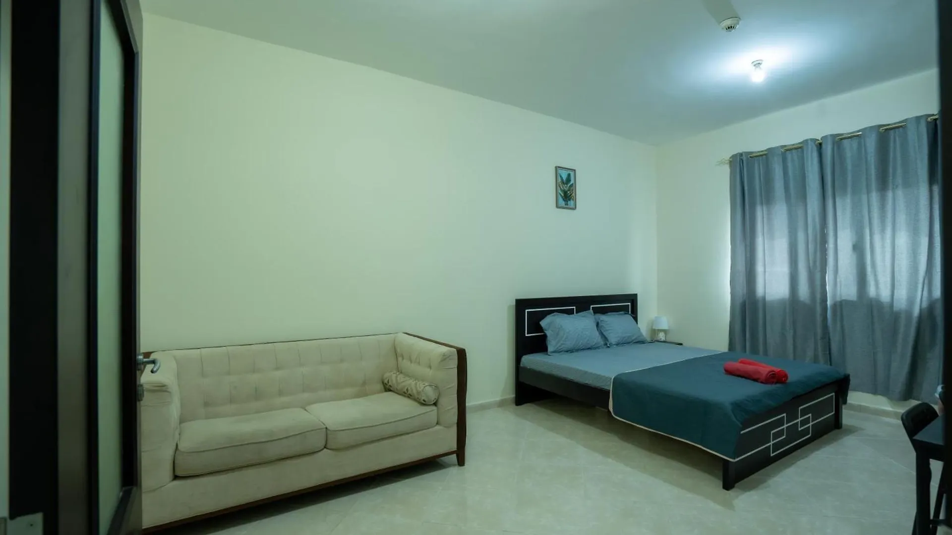 Tourist Homes Baith Al Jannah L L C - New Private Rooms - Abu Dhabi - Shabiya12 Проживание в семье