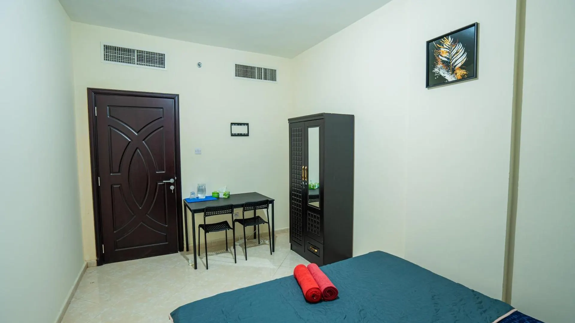 Rum i privatbostad Tourist Homes Baith Al Jannah L L C - New Private Rooms - Abu Dhabi - Shabiya12